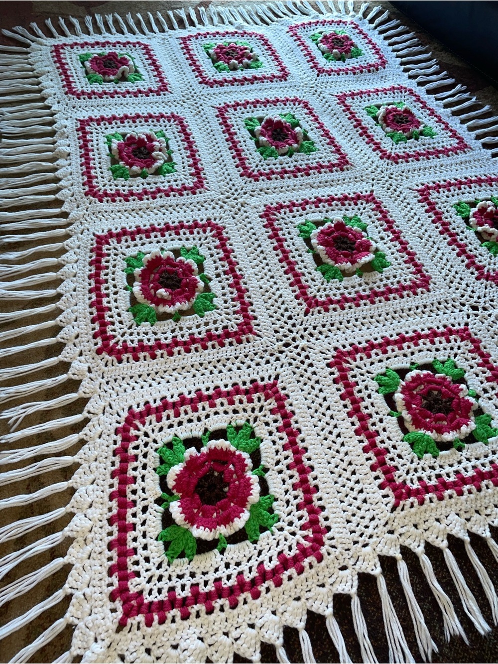 VTG Crocheted Blooming Rose Granny Square Blanket 55x75" Fringe Cottagecore Farm